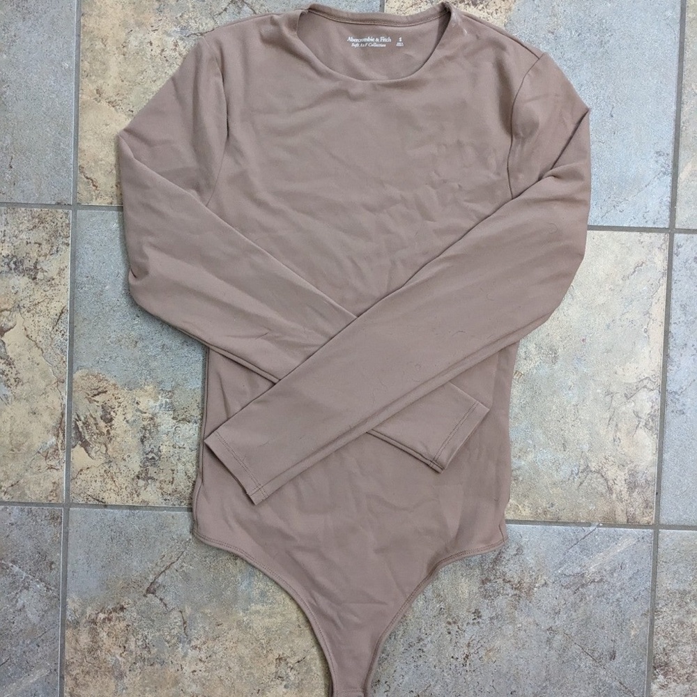 Tan/brown long sleeve crew neck double layer bodysuit